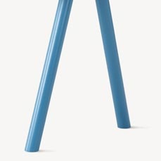 RAL powder coated legs<br />
NaughtOne RAL palette
