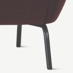 Black/White<br />
steel legs<br />
Standard