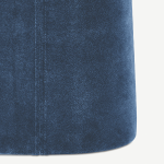 Upholstered<br />
base