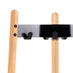 Black/white<br />
powder coated<br />
steel frame<br />
Standard