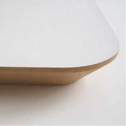 White / Black MFMDF<br />
with reverse chamfer,<br />
polished MDF edge
