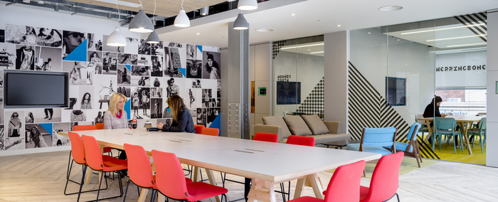 MoreySmith_PrimarkHQ_meetingroom-700x284