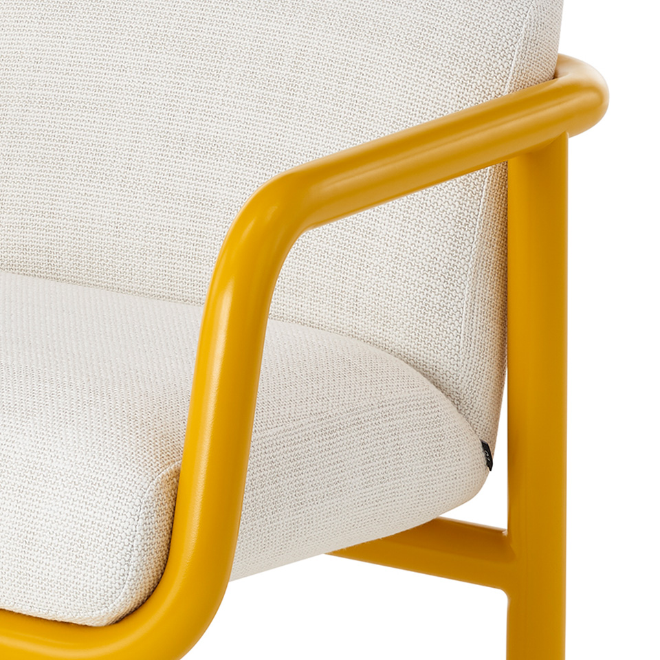 RAL powdercoated frame<br />
NaughtOne Colours