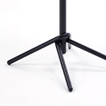 Black Powder Coated<br />
Base<br />
Standard
