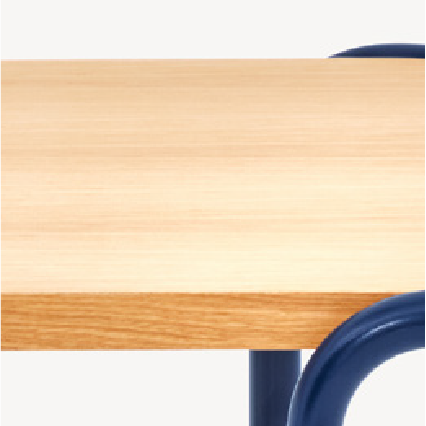 Oak veneer<br />
with matching edge
