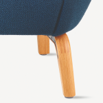 Solid Oak<br />
legs