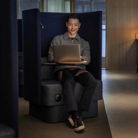 Finnair Business Lounge